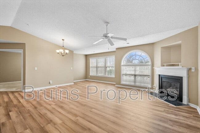 Photo - 6113 Hedgecock Cir