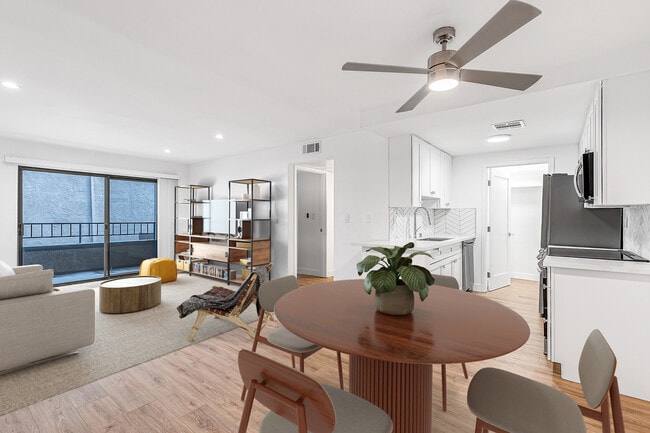 Building Photo - 5807 Laurel Canyon Blvd Rental