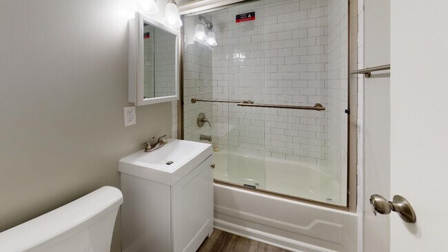 Photo - 60-76 W. 8th Avenue