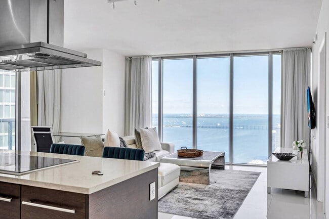 Photo - 485 Brickell Ave Unit SI FL49-ID1560823P