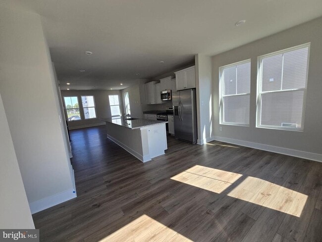 Photo - 29358 Oxford Dr