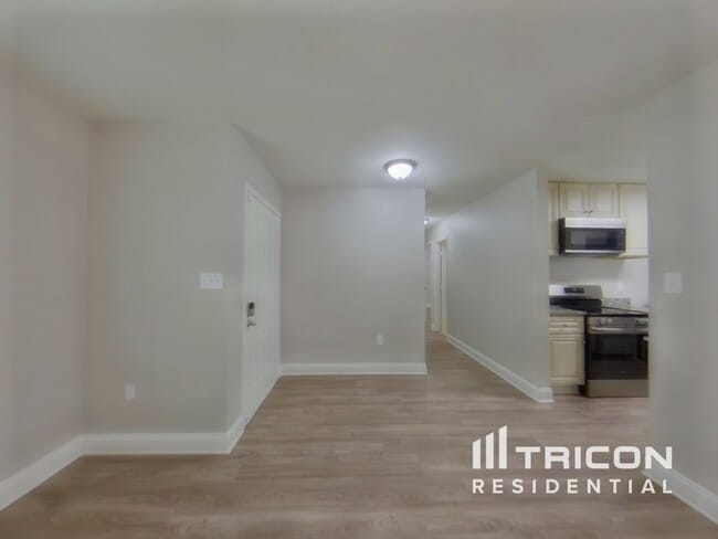 Photo - 6701 Hickory Trace Dr