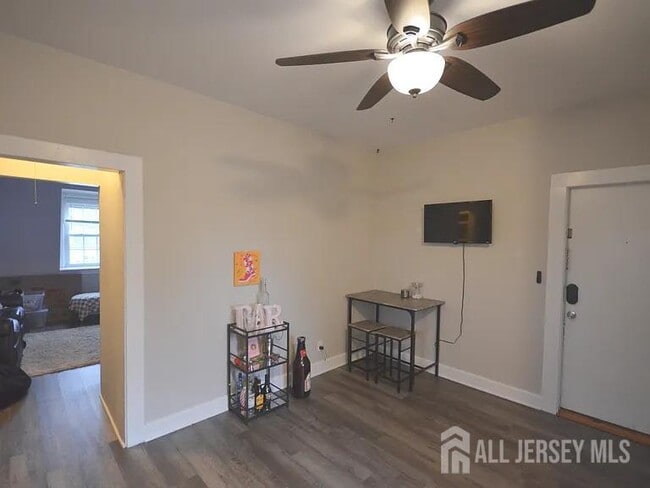405 N Washington Ave Unit 1