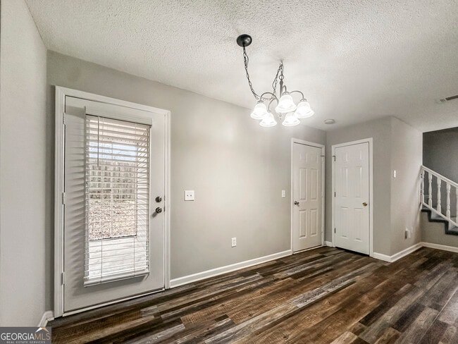 Photo - 2380 Union Point Jct