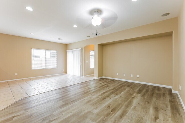 Photo - 8866 W Hilton Ave