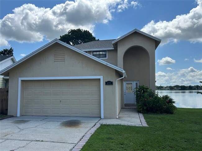 Photo - 677 Lake Dexter Cir House