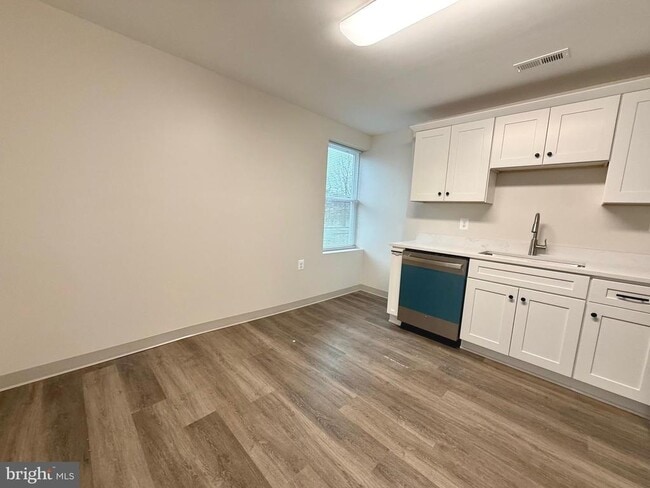 Photo - 21899 Three Notch Rd Unit 6