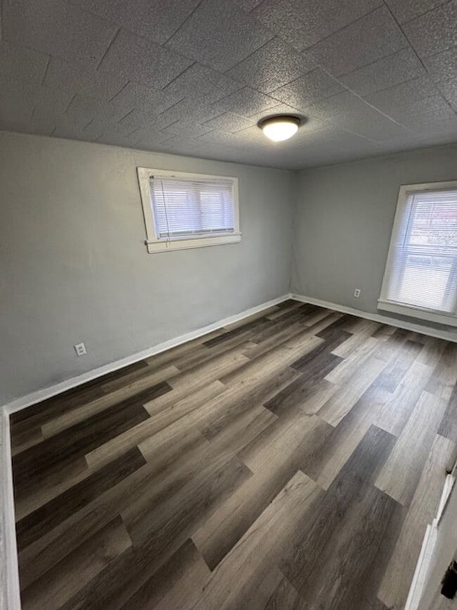 Photo - 207 W Grant St Unit 2