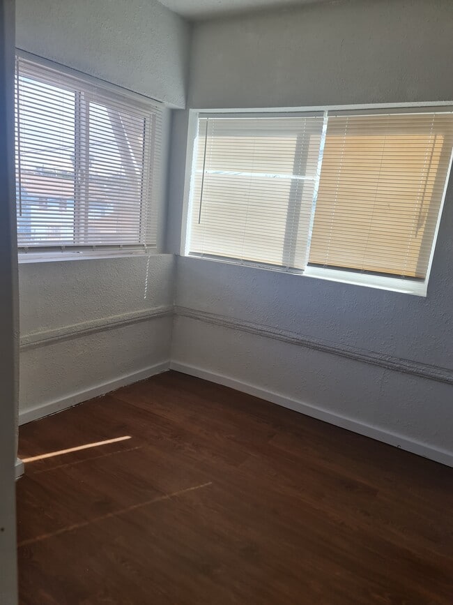 Photo - 703 N Fickett St