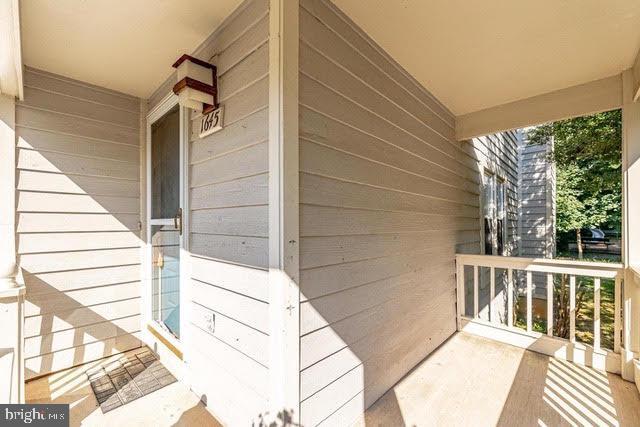 Photo - 1645 Oak Spring Way