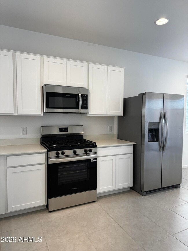 Photo - 15672 W Williams St