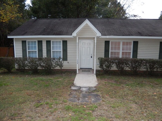 Photo - 123 W Chestnut Ave