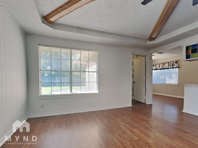 Photo - 9015 Eldora Dr