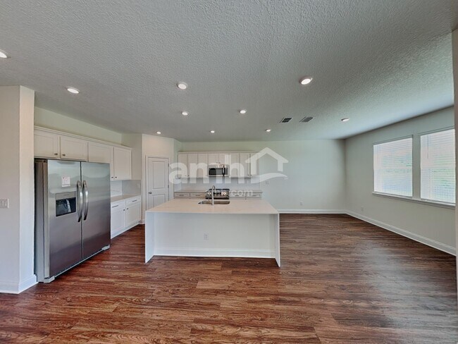 Photo - 291 Onate Cir