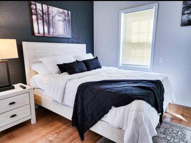 Photo - 119-43 190th St Unit 1