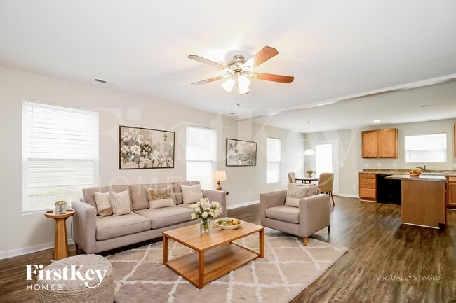 Photo - 4300 Oak Pointe Dr