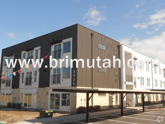 Building Photo - 3225 S 900 E Rental