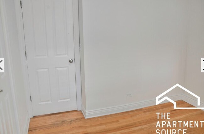 Photo - 1210 W Waveland Ave Unit 1