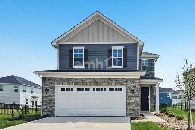 Building Photo - 21 Shady Elm Ln