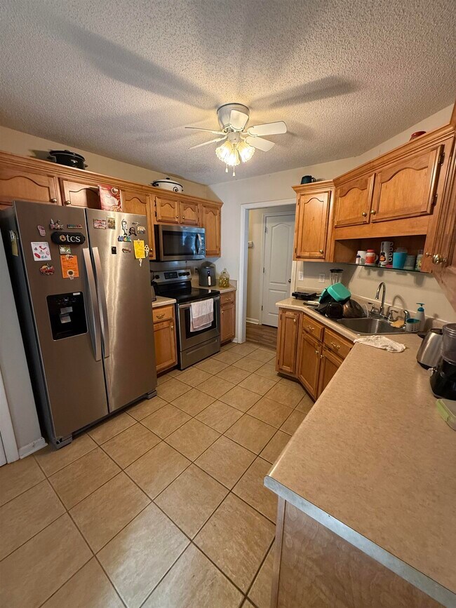 Photo - 150 Cameron Dr