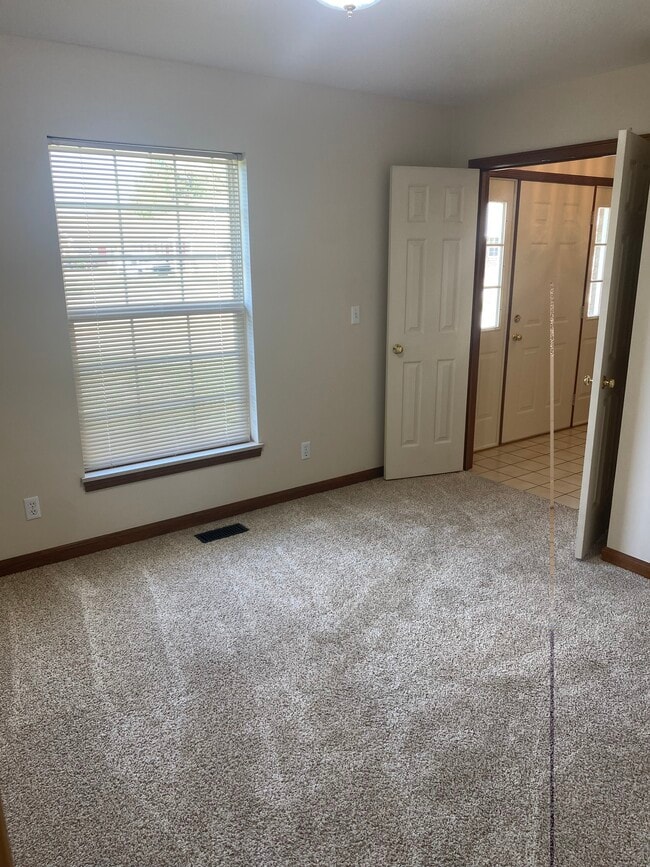Photo - 2925 E Buckskin Dr Unit 2925 Buckskin