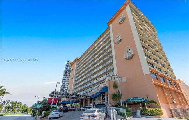 Photo - 19201 Collins Ave Unit 248