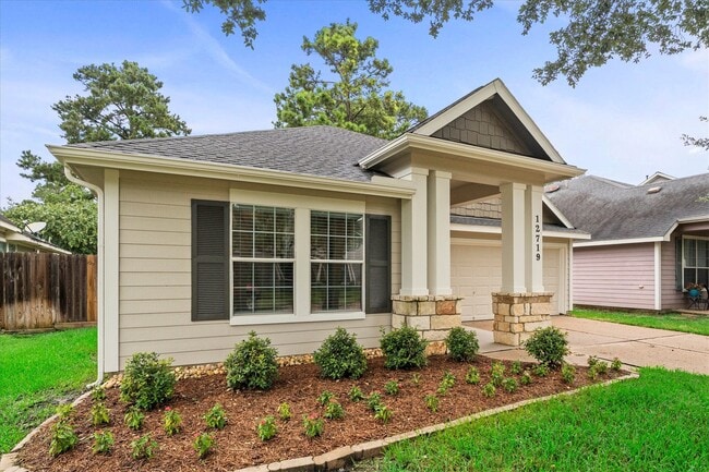 Photo - 12719 Hart Hollow Ln