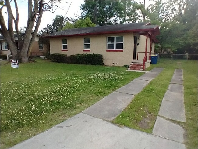 Building Photo - 5644 Mahalia dr Rental