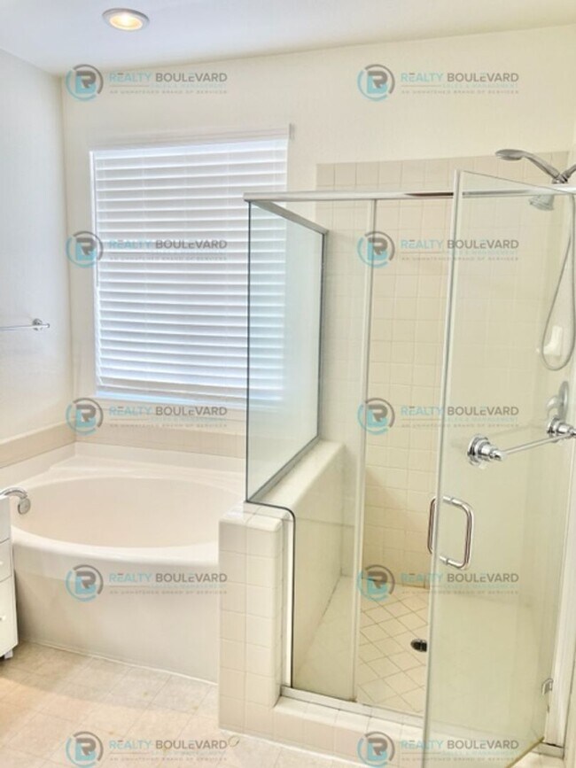 BEAUTIFUL HOME LOCATED IN DAMONTE RANCH! F... House Rental in Reno