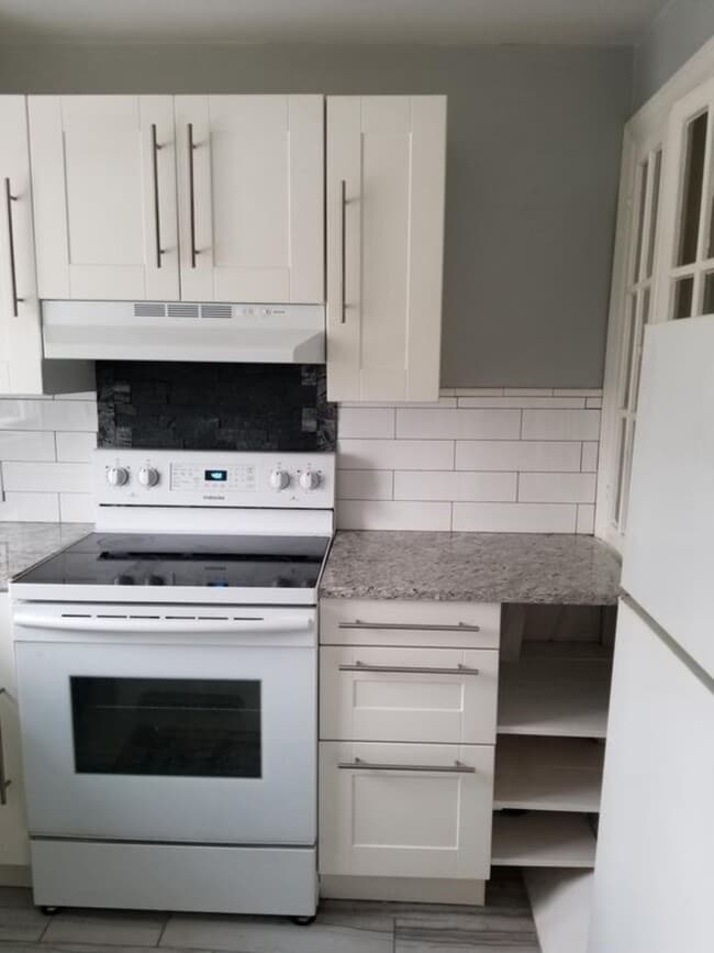 Photo - 876 Windermere Ave Unit 2nd Floor