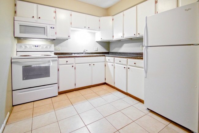 Cocina - Oak Creek Apartments