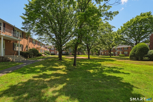 Photo - 9 Grandview Dr Unit 47B