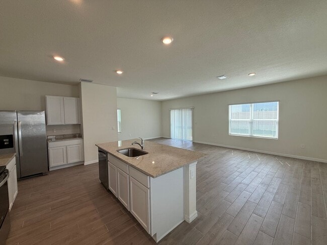 Photo - Spacious 4-Bedroom Modern Home in Oaks Preserve – Perfect Gainesville Location