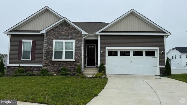 Building Photo - 7515 Oakham Dr Rental