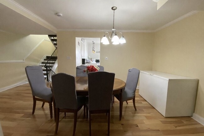 Photo - 7416 Rhondda Dr