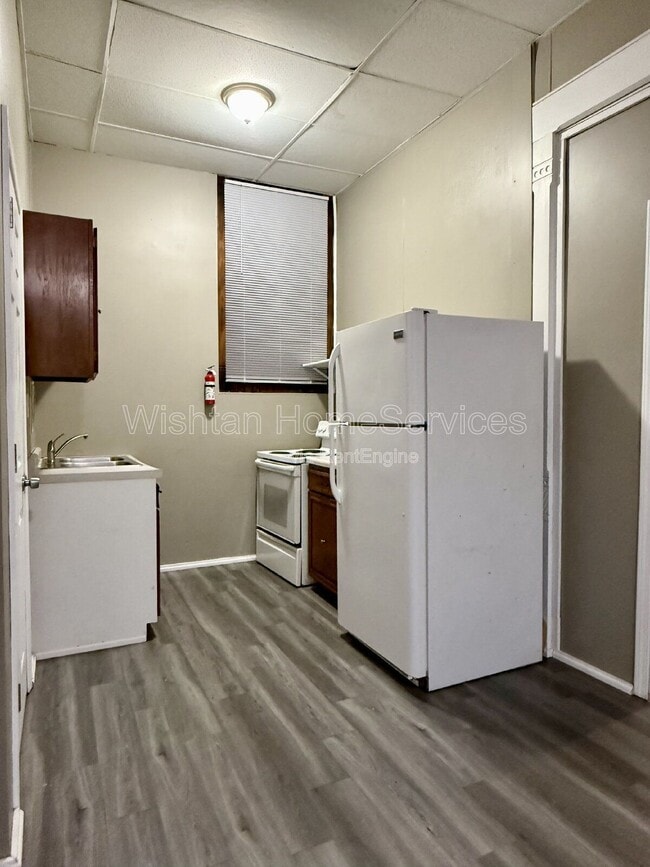 Photo - 429 N 8th St Unit A