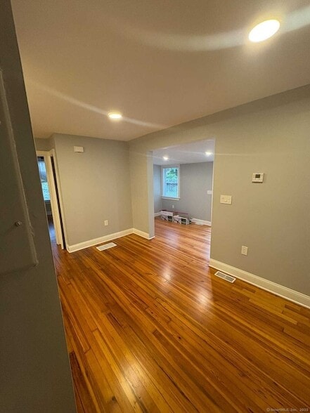 Photo - 65 Short Beach Rd