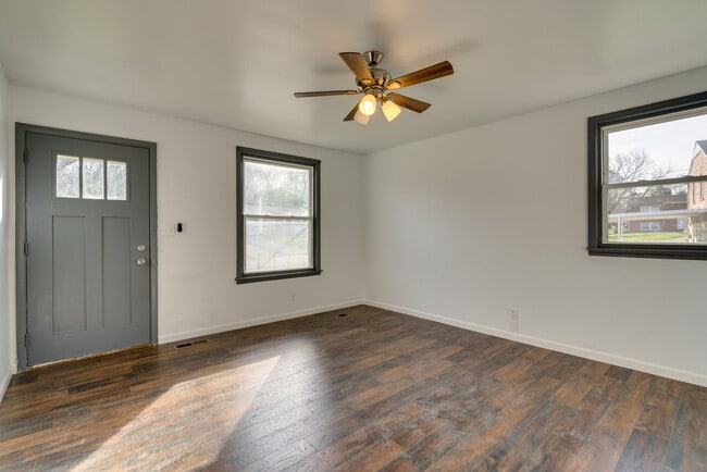 Photo - 1481 Snell Blvd