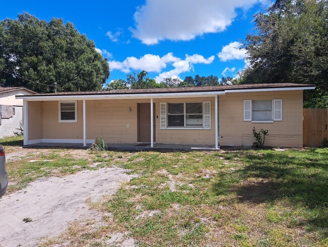 Photo - 2315 N Whittier St