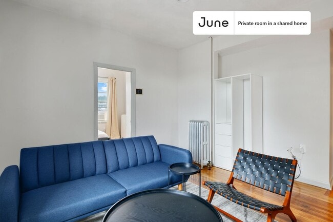 Photo - Room in Shared 4 bed/1 bath home Unidad D