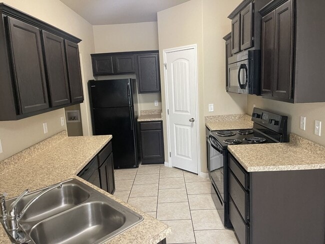 Building Photo - 1309 Vanguard Ln Unit 1309 Vanguard A
