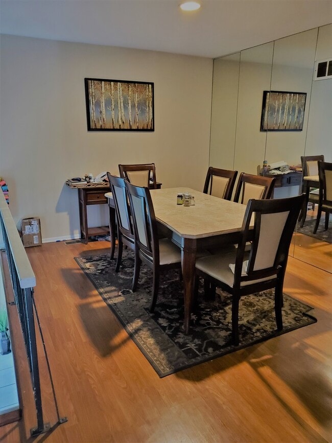 Photo - 107 Horatio Blvd House