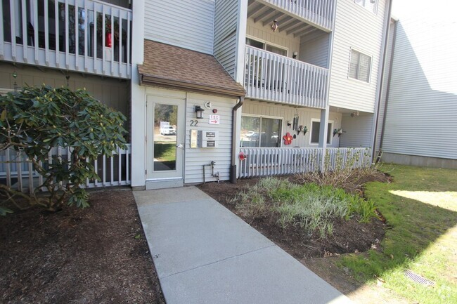Building Photo - 2209 Franklin Crossing Rd Rental