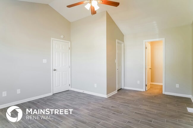 Photo - 129 Landmark Dr