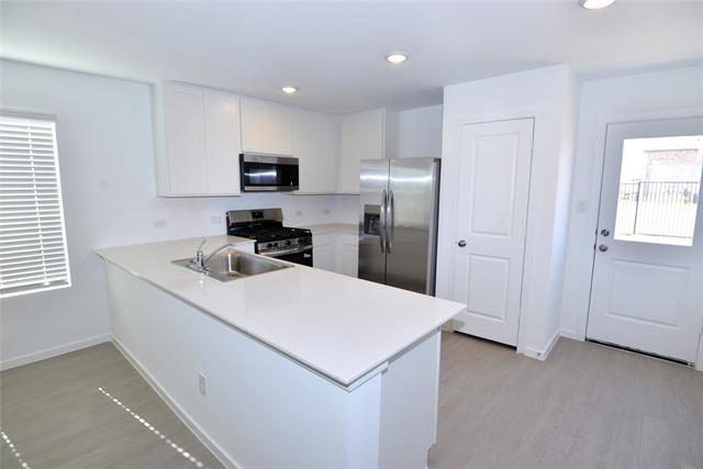 Photo - 4200 Apollo Bay Ave