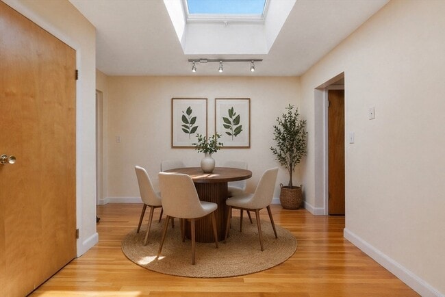 Photo - 30 Chester St Unit 13