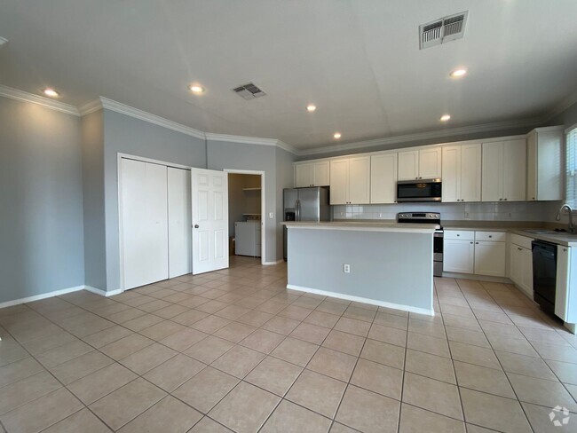 Building Photo - Stunning 4 Bedroom, 2.5 Bath Home in Meado...