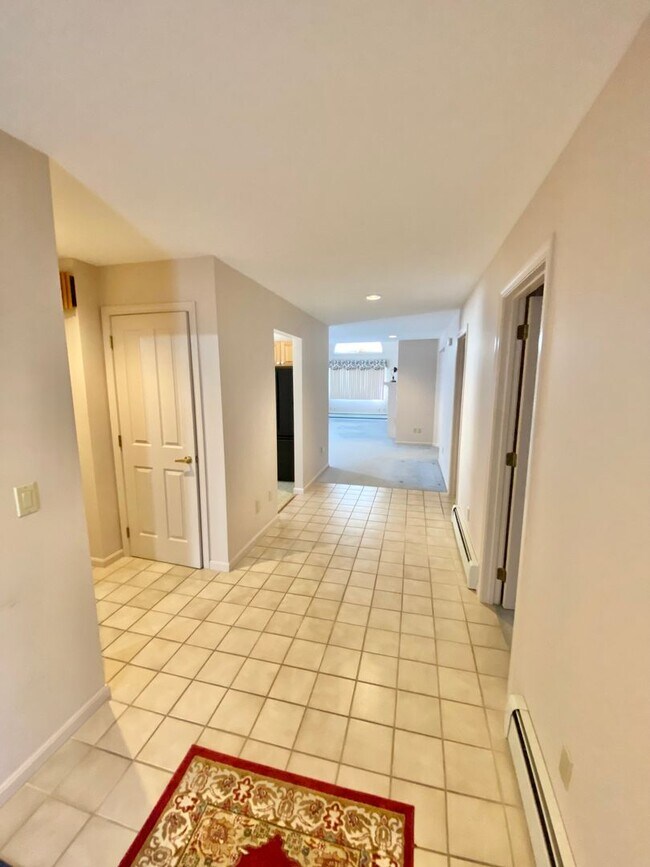 3 Bedroom 2.5 Bathroom Condo in Williston House Rental in Williston