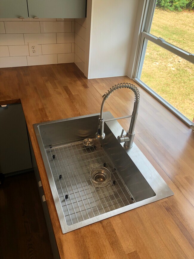 Photo - 2 Glendower Ct