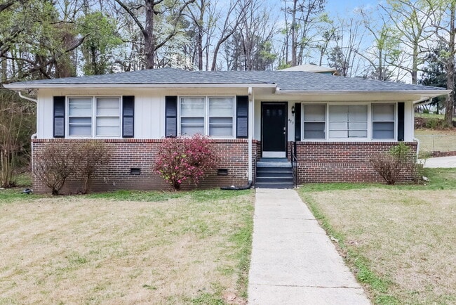 Building Photo - 433 Orchid Rd